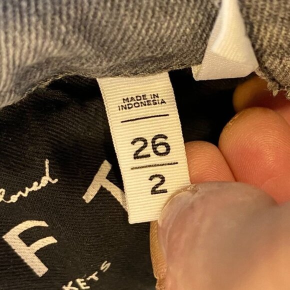 Loft Women's Jeans 26 High Waist Skinny Grey Denim Slim Pockets Button Closure - Picture 4 of 10